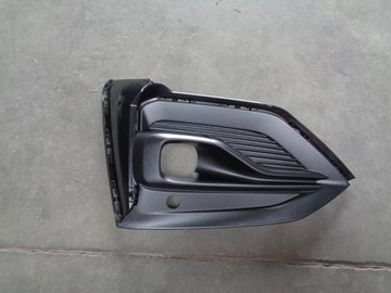 FORD FOCUS MK4 KRATKA RAMKA HALOGENU ST-LINE PDC