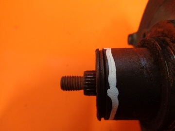 JEEP CHEROKEE KJ 2.4 16V 03 компрессор кондиционера