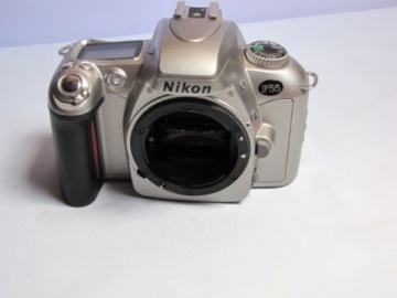 КАМЕРА NIKON F55 — корпус