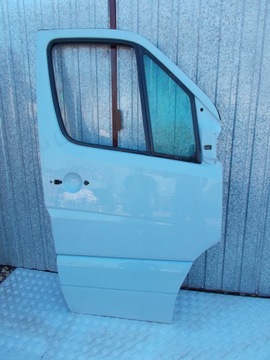 MERCEDES SPRINTER 906 DRZWI PRAWY PRZÓD - PASAŻERA