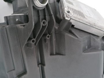 Фонарь передний правый SKODA KaroQ полностью светодиодный