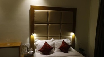 ИЗГОЛОВЬЕ ПОДГОЛОВНИК ЗАДНЯЯ СТЕНКА ПАНЕЛИ 40X40 см