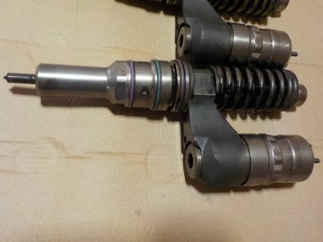 НАСОС-ИНЖЕКТОРЫ VOLVO FH12 1996R 0986441004