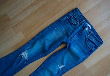 ZARA __ PIĘKNE SPODNIE JEANS 7/8 __ R. 36/S