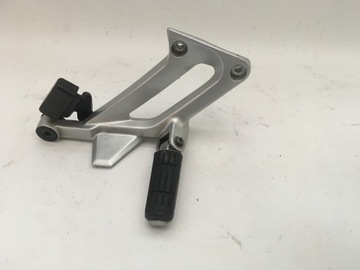 YAMAHA FJR 1300 '00-'05 Комплект задней подставки для ног Правый