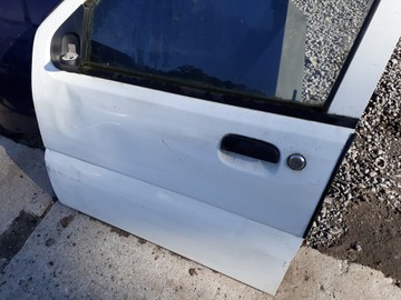 DVEŘE LEVÝ PŘEDNÍ SUZUKI IGNIS