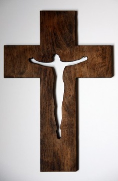 ДЕРЕВЯННЫЙ КРЕСТ ДЛЯ ПОДВЕСКИ НА СТЕНУ, 40 см