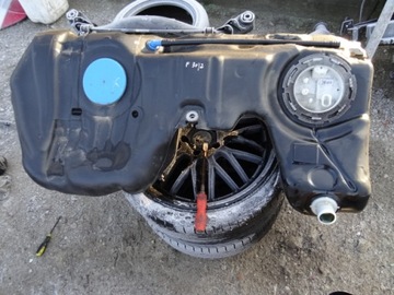 BMW F30 F31 F32 F36 NÁDRŽ PALIVA ČERPADLO KPL