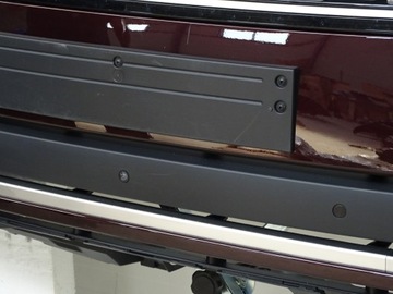 2 светодиода на решетке бампера RANGE ROVER L405 новая модель