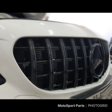 Решетка радиатора Mercedes C43 C250 C200 C180 W205 Panamerica