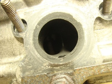 ГОЛОВКА AUDI RS6 C6 4F BUH 07L103404D 07L103403D