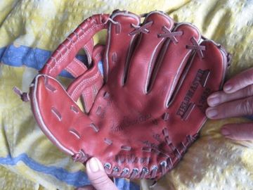 RĘKAWICA Wilson do BASEBALLA SKÓRZANA.