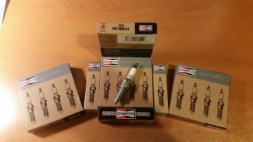 ŚWIECE ZAPŁONOWE CHAMPION RE14MCC4 DODGE 5.7 HEMI