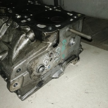 ГОЛОВКА VW GOLF 1.9TDi 038103373R