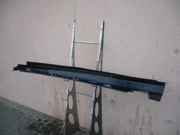 MERCEDES W292 GLE LISTWA PROGOWA PRAWA NAKLADKA