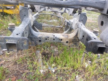 Задняя опорная рама шасси Ford F150, декабрь 2011 г.