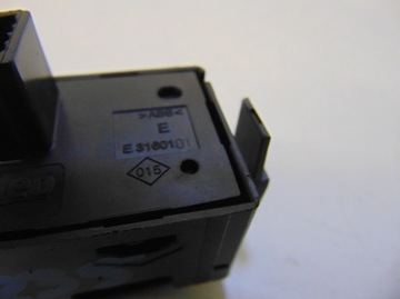 VIVARO TRAFIC III АВАРИЙНЫЙ ВЫКЛЮЧАТЕЛЬ ДВЕРНОГО ЗАМКА