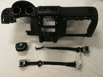 SKODA YETI DESKA KONSOLA KOKPIT AIRBAG