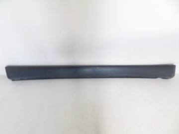 Nakładka progowa prawa MERCEDES ML W163 98-05