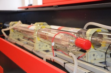 CO2 ЛАЗЕРНАЯ ТРУБКА RECI W4 100 Вт (10 000 ч) + ЛИНЗА