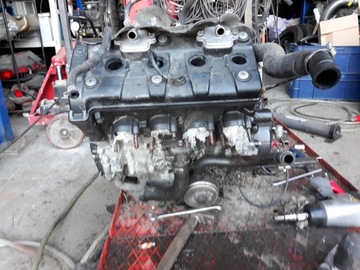 Детали двигателя Yamaha R6 2005 yzf 600