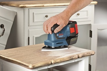 КАЧЕСТВЕННАЯ ШЛИФОВАЛЬНАЯ МАШИНА GSS 18V-10 BOSCH 2x5,0 Ач