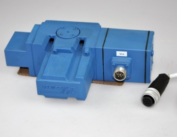 D661Z2726G Гидравлический пропорциональный клапан MOOG