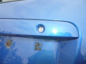 ЗАДНЯЯ НАКЛАДКА КАПОТА MAZDA 323F BJ HB 20P 00-02