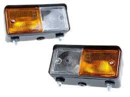 LAMPA KIERUNKOWSKAZU LEWA+PRAWA URSUS C360 C385 MF