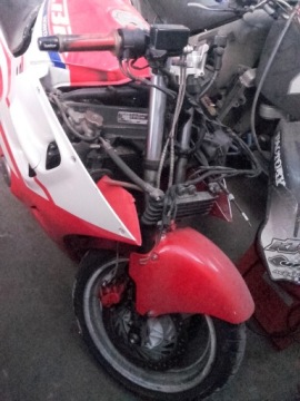 Мотоцикл Honda CBR 1000F SC 24 parts по запчастям