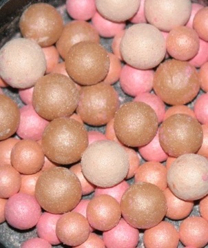 DOUGLAS РУМЯНА ПОРОШКОВЫЕ В ШАРИКАХ 20Г