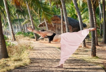 SZARAWARY RÓŻOWE(PUDROWE) ALLADYNKI YOGA HAREMKI