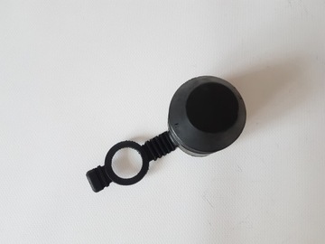 КРЫШКА КАПОТКА для шара крючка, черная резина, с петлей