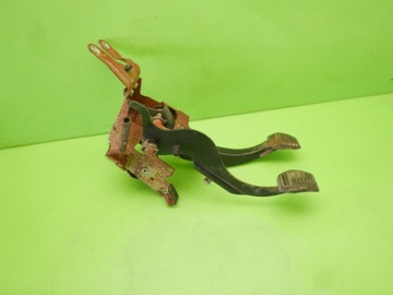 ПЕДАЛИ ТОРМОЗНОГО СЦЕПЛЕНИЯ FORD MONDEO MK1 1.8 16V