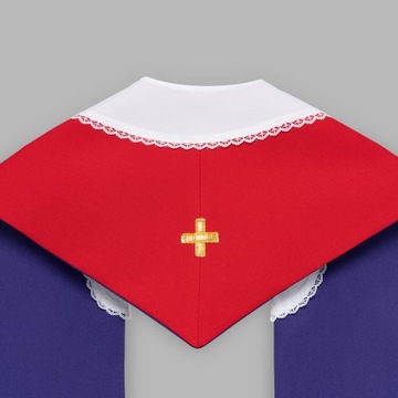 Широкий палантин с двусторонней вышивкой.