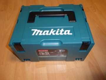 Шлифмашина DGA513, отвертка DDF482 + 2 аккумулятора 5,0 Ач