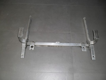 MERCEDES B 246 BELKA WZMOCNIENIE POD CHLODNICE AMG