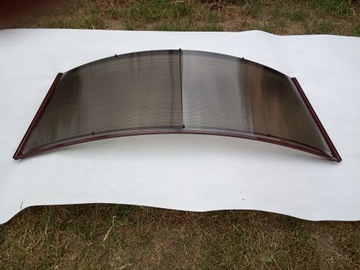 Арочная крыша над дверью. Навесы 130х50.