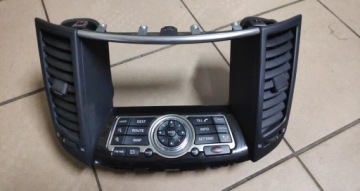 PANEL RADIA KRATKA INFINITI QX70 283951DR5D