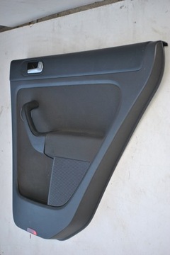 TAPICERKA DRZWI BOCZEK P.TYŁ GOLF V PLUS 1,9 TDI
