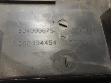 IVECO DAILY 06-13 НАКЛАДКА КУЗОВА ЛЕВАЯ