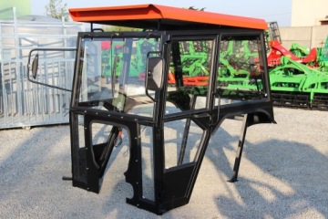 Салона Ursus C360 C-360 Lux без Buldguards