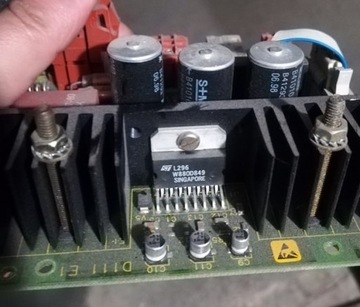 L296 Стабилизатор тока STMicroelectronics 4А ZKB418