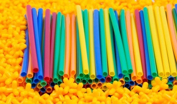 СТРОИТЕЛЬНЫЕ БЛОКИ, СОЛОМОЧКИ, ПАЛКИ, ТРУБКИ, 400 шт.