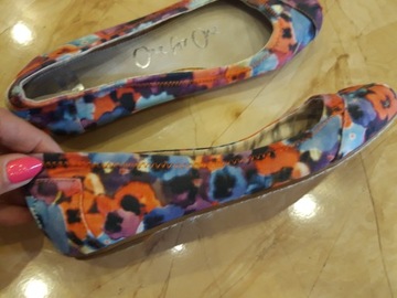 Размер БАЛЕТНЫХ ТУФЛ TOMS ONE FOR ONE W6. 37-23 СМ ГДБ