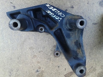 UCHYCENÍ MOTORU DODGE CALIBER 2.0 CRD 06-11