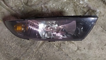MITSUBISHI CARISMA 2000 03 ФАРА ТЕМНАЯ ЛАМПА