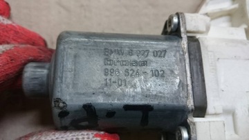 MOTOR ŘÍZENÍ OKNO PŘEDNÍ LEVÝ E84 E90