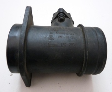 Audi VW przepływomierz powietrza 038906461