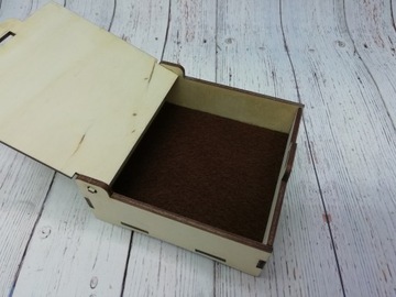 деревянная коробочка для флешки + гравировка